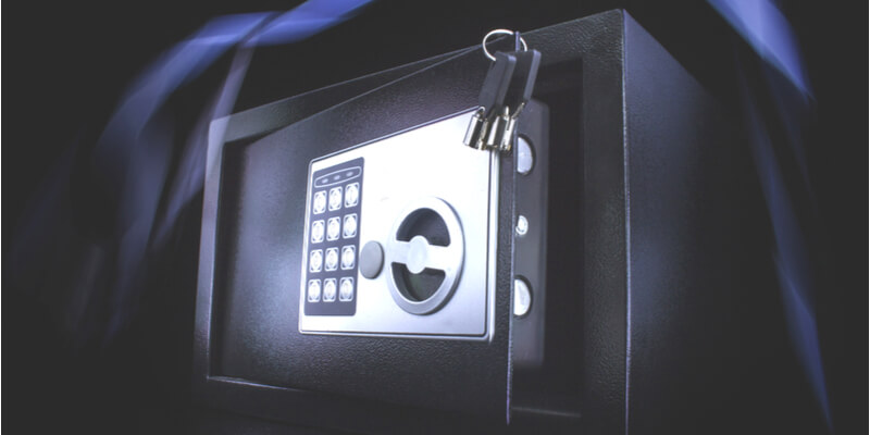 Opening a key safe - Safes NYC